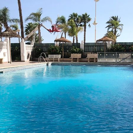 Apartamento 2 Dormitorios En Primera Linea De Playa San Cristobal Almuñécar Dış mekan fotoğraf