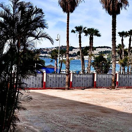 Apartamento 2 Dormitorios En Primera Linea De Playa San Cristobal Almuñécar Dış mekan fotoğraf
