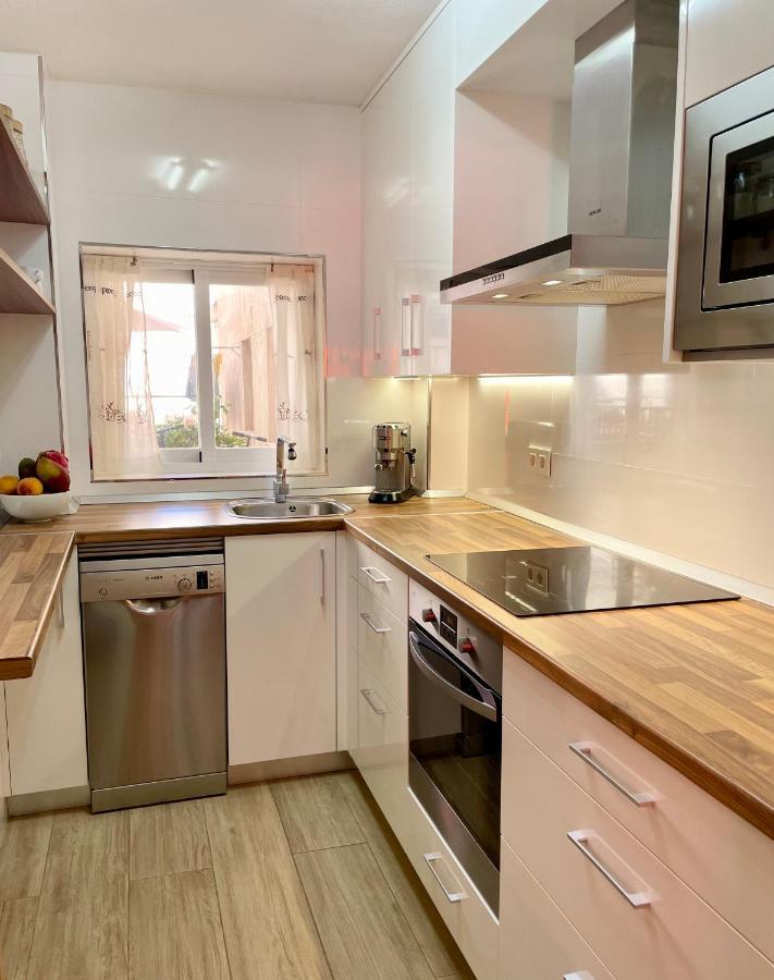 Apartamento 2 Dormitorios En Primera Linea De Playa San Cristobal Almuñécar Dış mekan fotoğraf